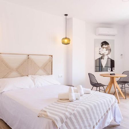 Apartment Carihuela Beach Malaga Torremolinos Zewnętrze zdjęcie
