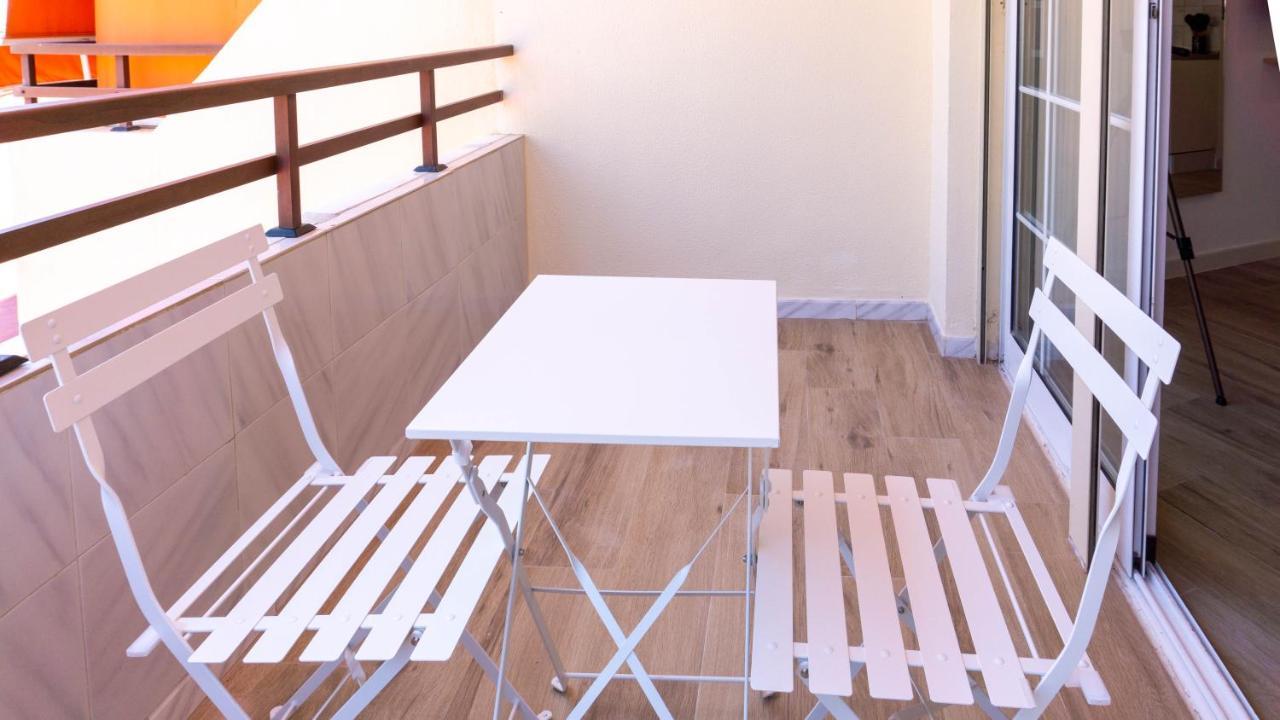 Apartment Carihuela Beach Malaga Torremolinos Zewnętrze zdjęcie