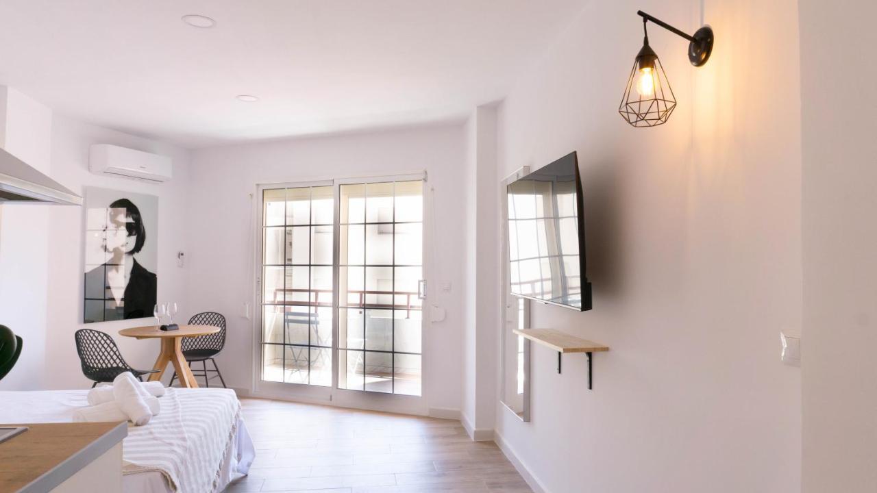 Apartment Carihuela Beach Malaga Torremolinos Zewnętrze zdjęcie